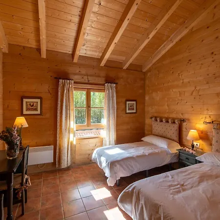 Aras Rural Hotel