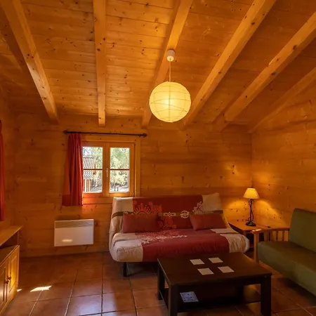 Aras Rural Hotel *